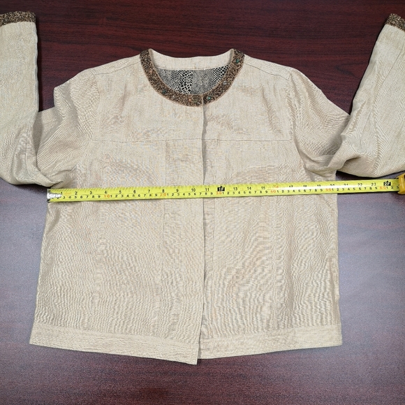 coat - Picture 5 of 7